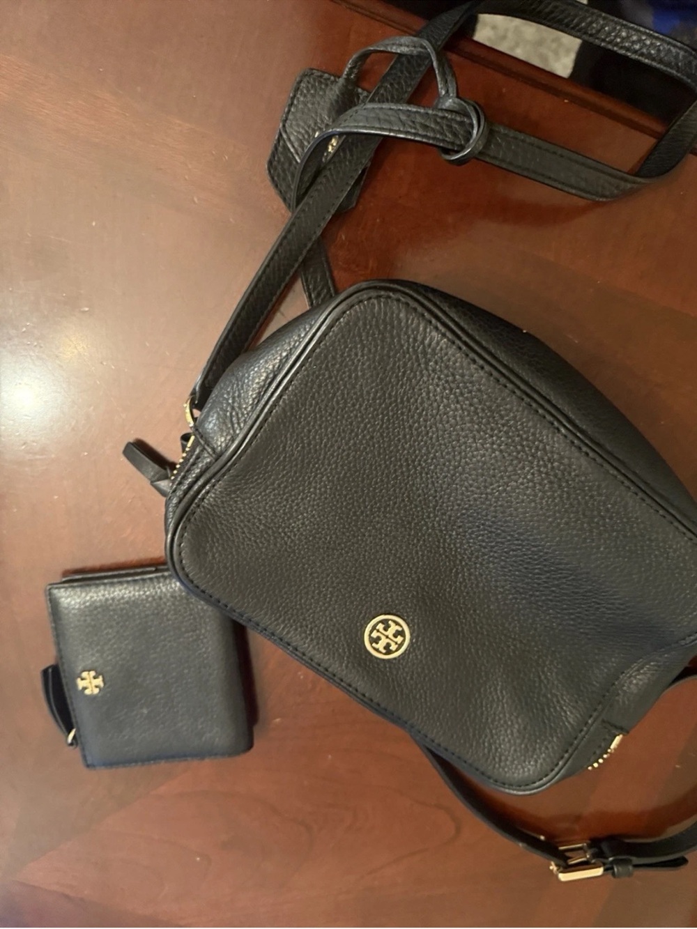 Tory Burch Black Pebbled Leather Messenger Crossbody with Wallet